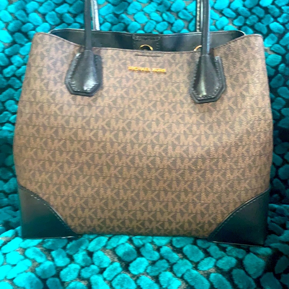 Michael KORS  LEATHER PURSE